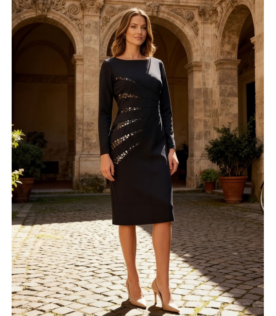 Soleil Czarna Sokienka o Dopasowanym Kroju