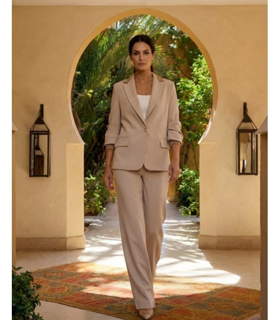Dora Elegancki Komplet Damski w Beżowym Kolorze
