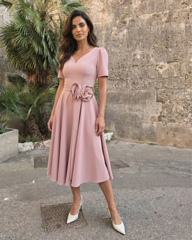 Antonina Róż Elegancka Sukienka Midi