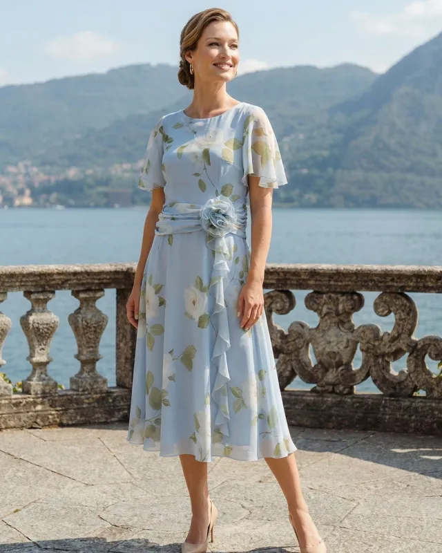 Chiffon-Midikleid mit Blumenmuster und Rose in der Taille