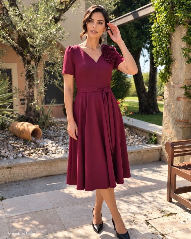 Rochie midi bordo cu curea și floare detașabilă