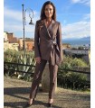 Diego Brauner Damenanzug mit gebundenem Blazer